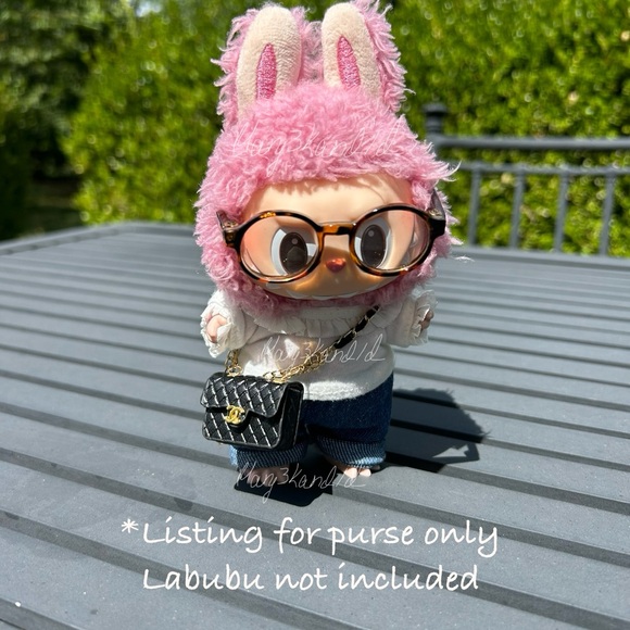 Labubu black / gold accent purse accessory perfect for your Labubu - Picture 1 of 8